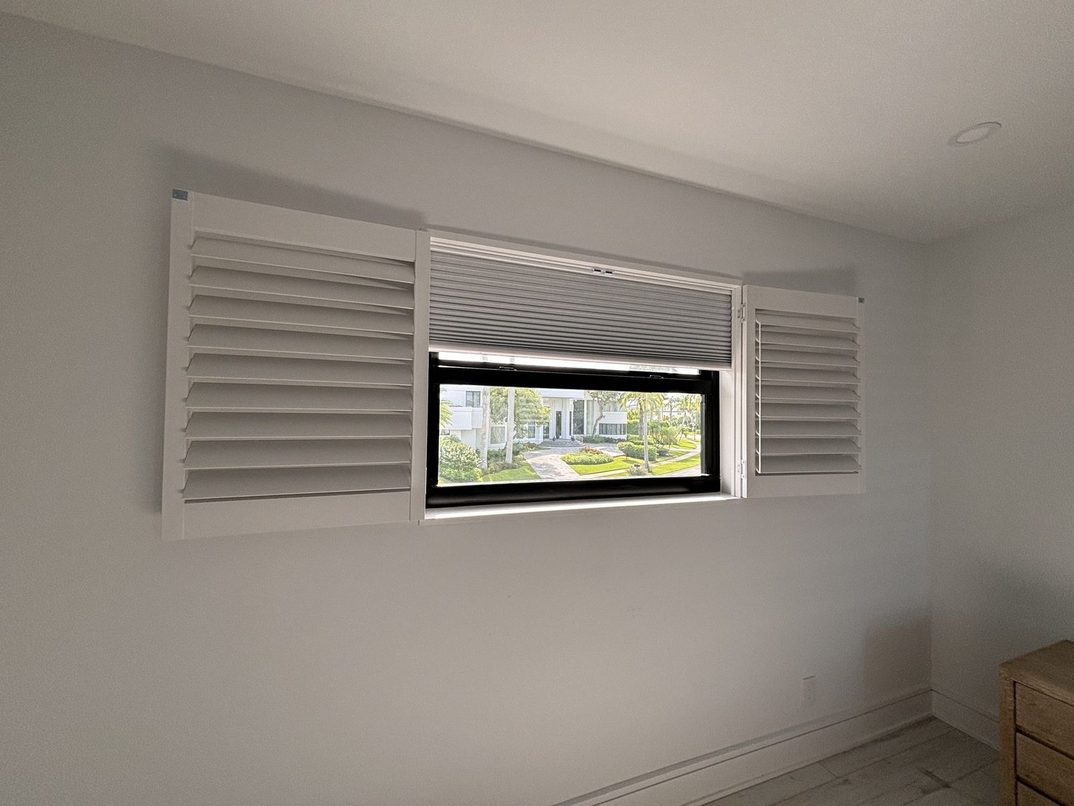 Blackout honeycomb shade for overhead glass